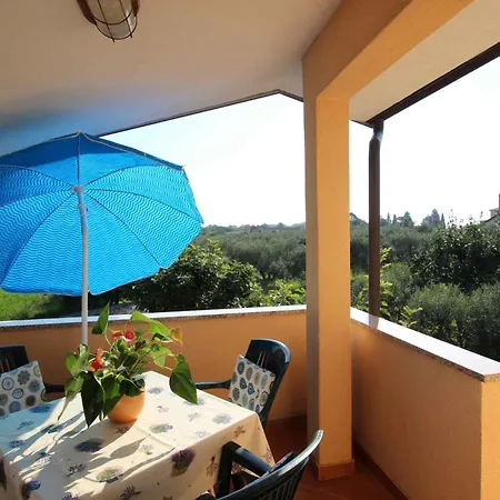 Apartment In Novigrad - Istrien 46738 Karpinjan